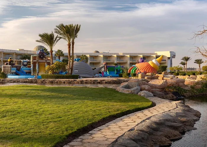 Palm Royale - Resort 5*