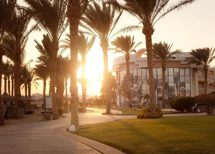 Resort Palm Royale - 5*