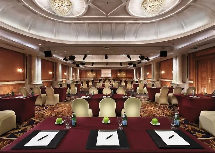 Palm Royale - Resort 5*
