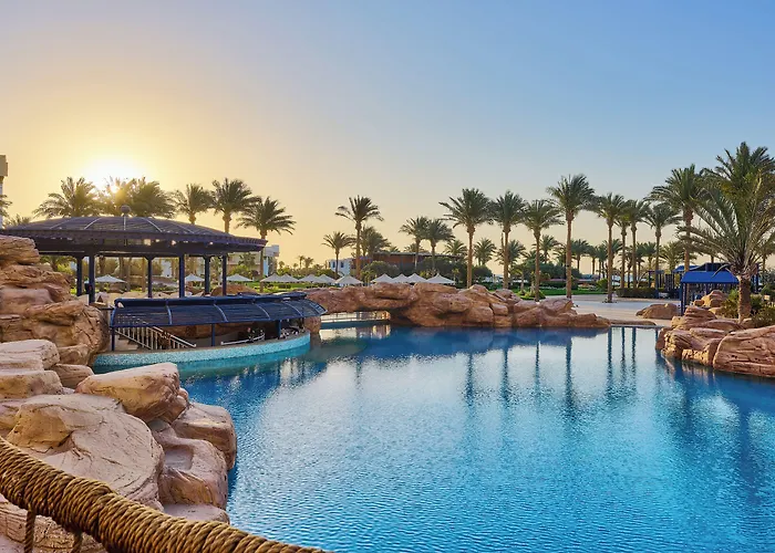 度假村 Palm Royale - 5*